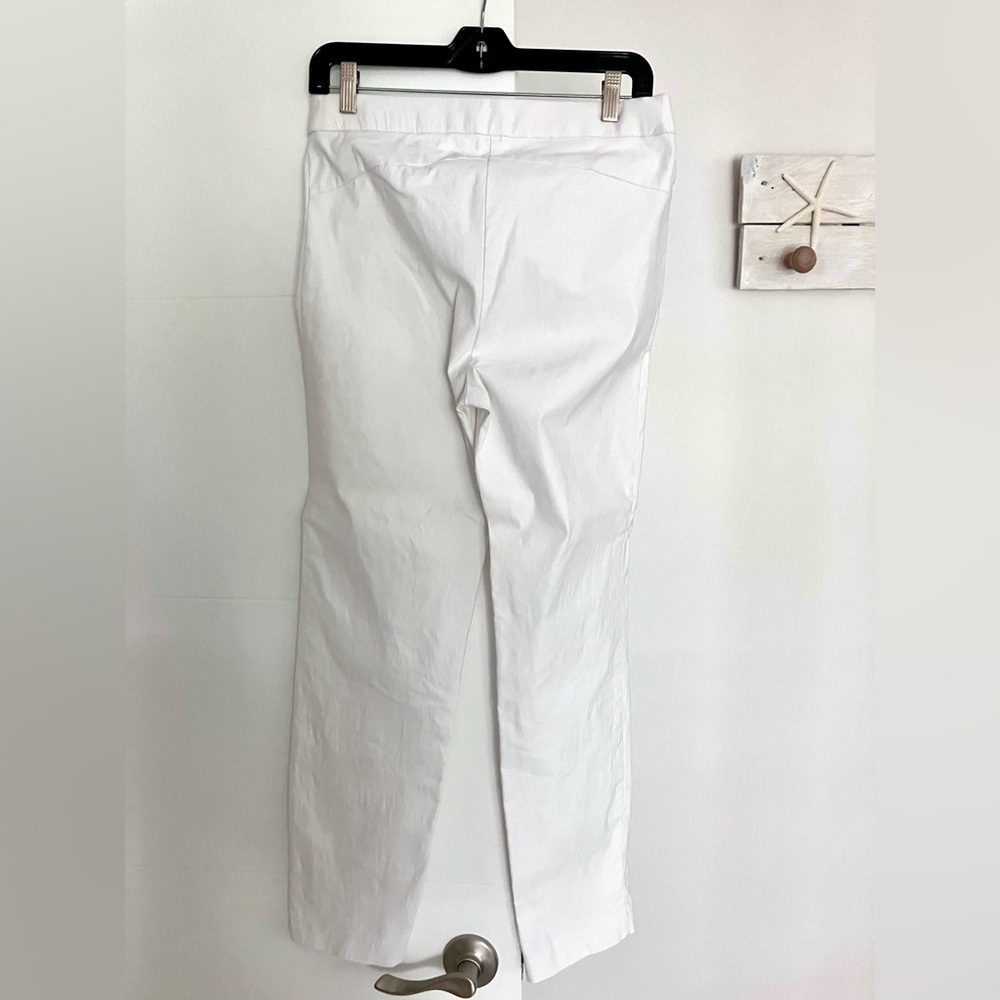 Ellen Tracy  Stretch pull on pant